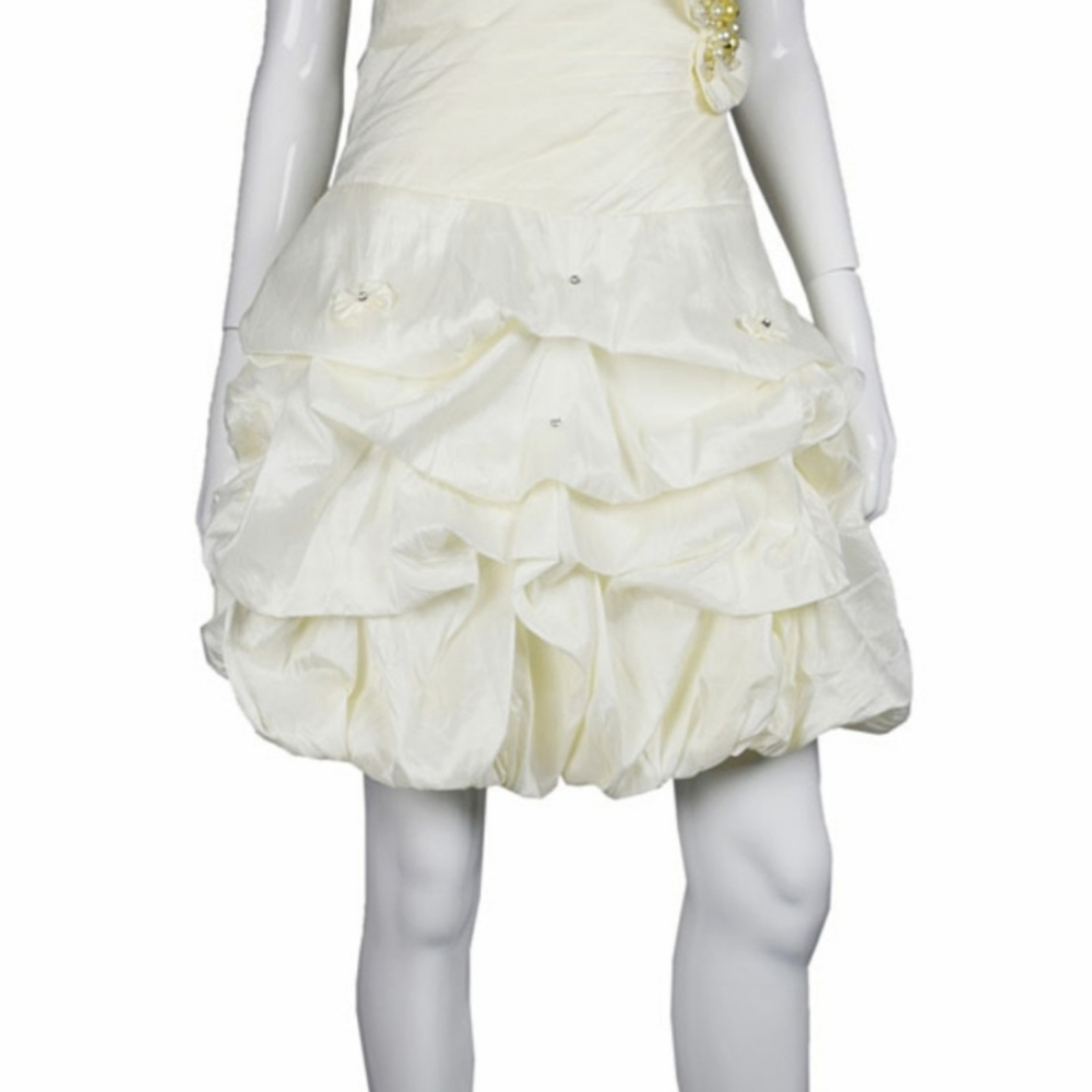European Cocktail / Prom Dress w/ elegant details